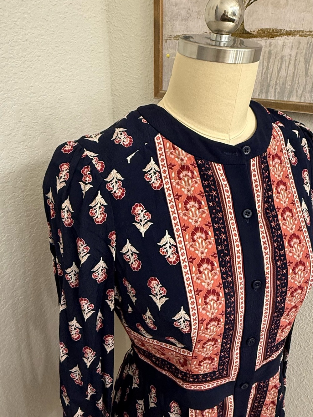 Gal Meets Glam "Carlene" Navy dress sz 4 - Picture 3 of 8